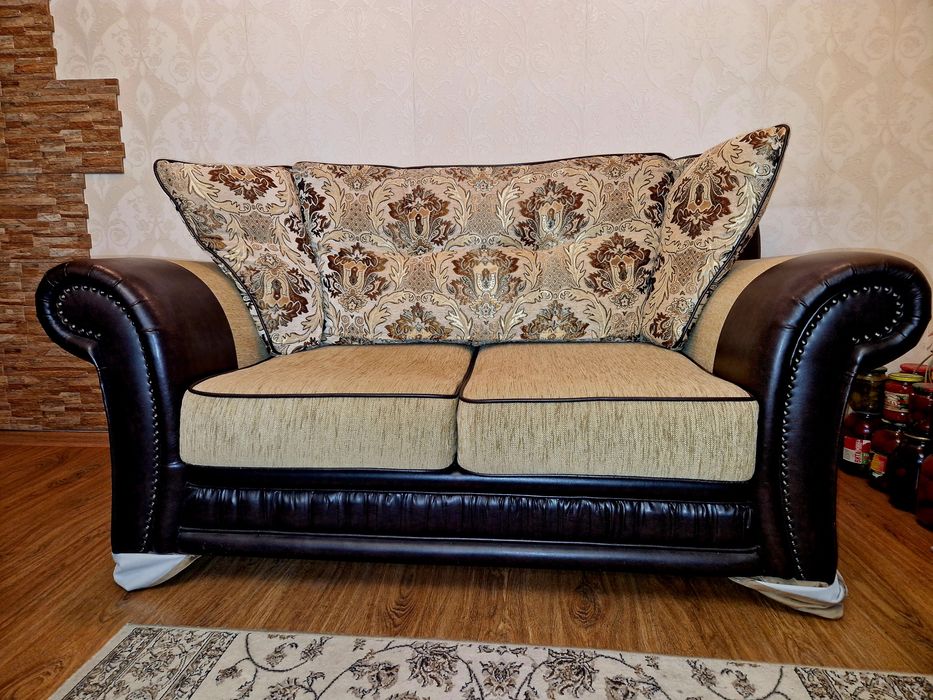 Диван, мини диван и кресло