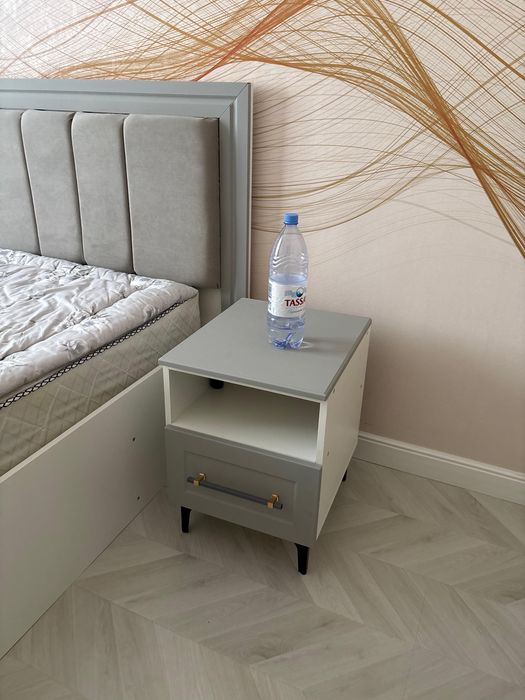 Продам спальный гарнитур