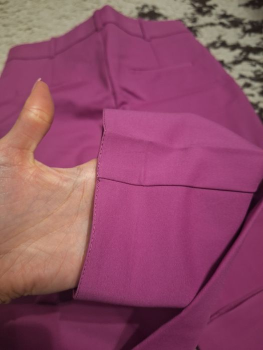 Pantaloni office în stare impecabila