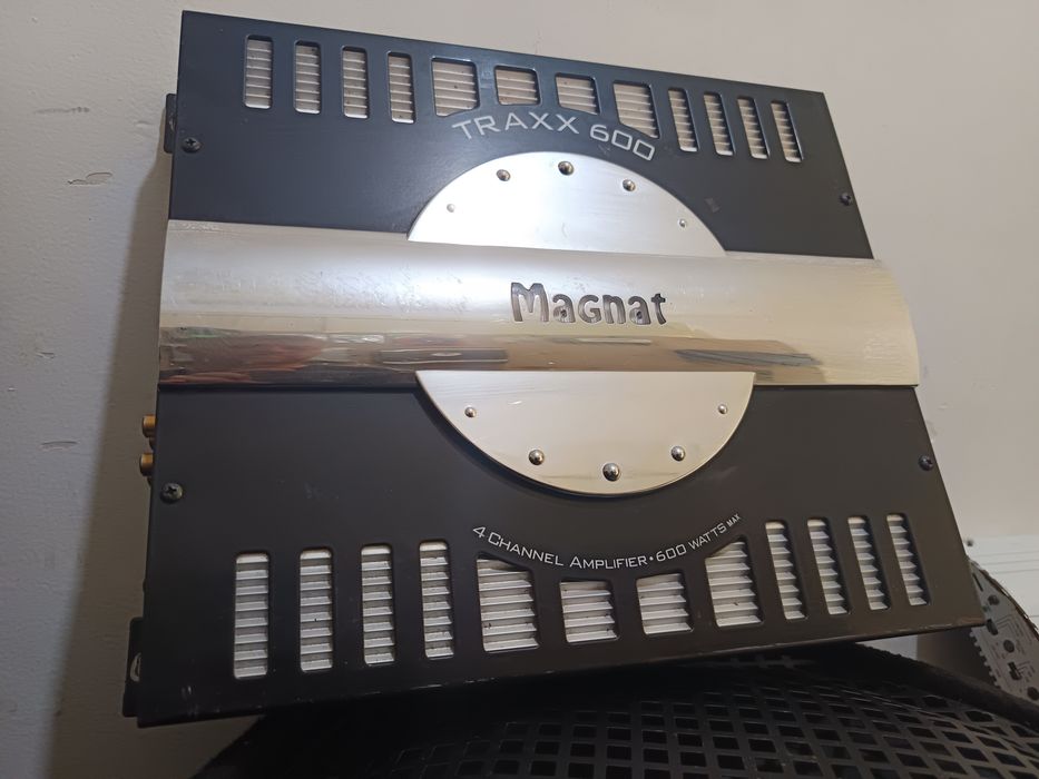 Pachet stație și subwoofer Magnat amplificator audio auto bass masina