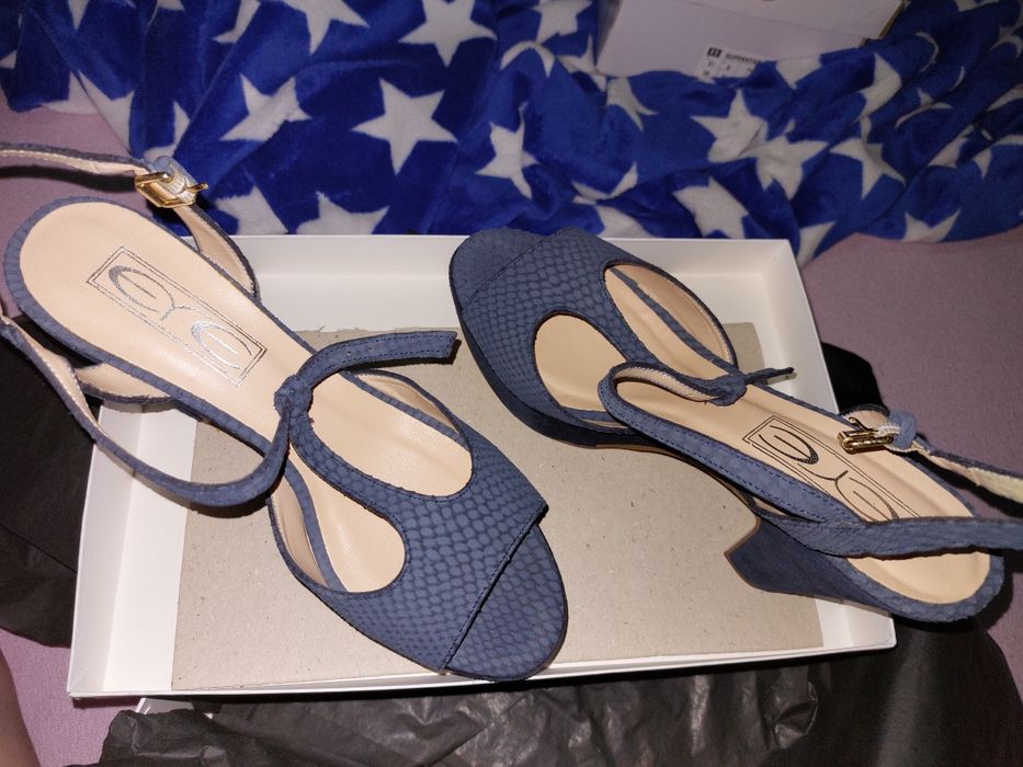 Sandale Cristina nr.39 perfect ptr nr.38