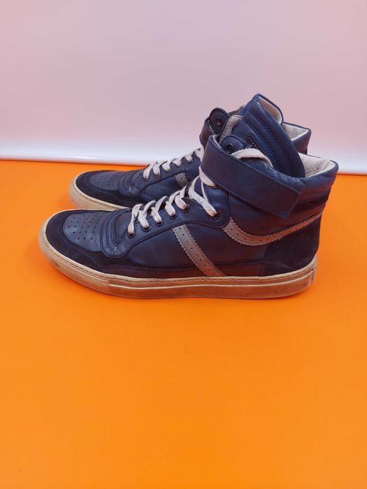 Boss номер 42 Оригинални мъжки кецове.