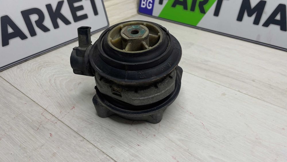 Тампон за двигател AUDI A8 D3