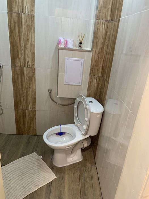 Продава се Тристаен апартамент в Шумен, Херсон - 65 кв.м за 1726 €/кв.м - Снимка #2