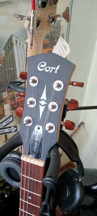 Электрогитара Cort CR100