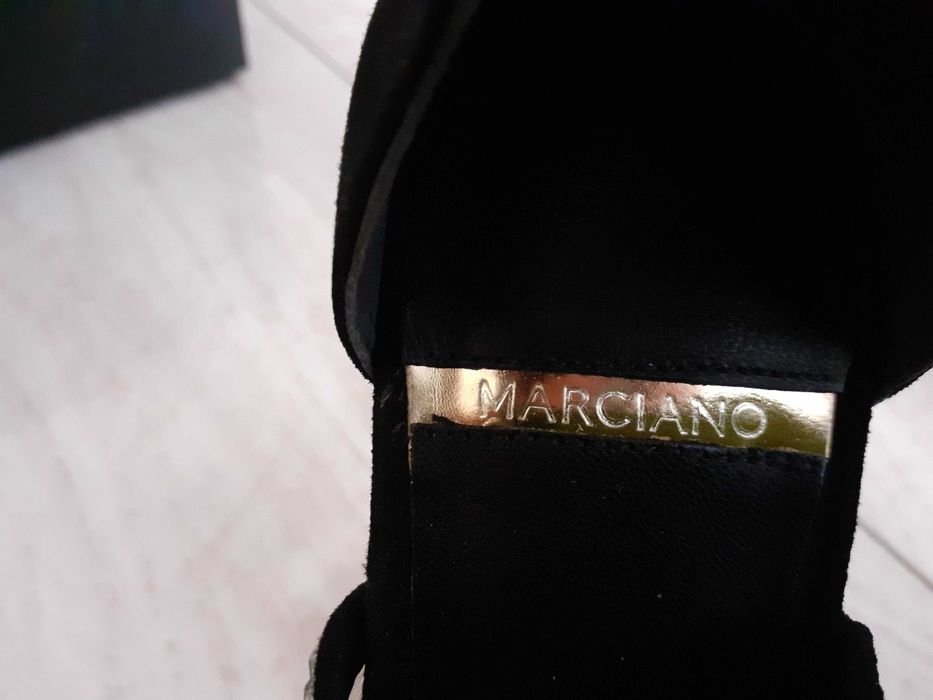 Чисто нови кожени обувки Just Cavalli и сандали Marciano - 37