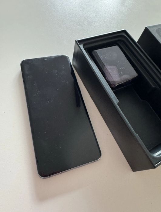 Смартфон Samsung s20 5g