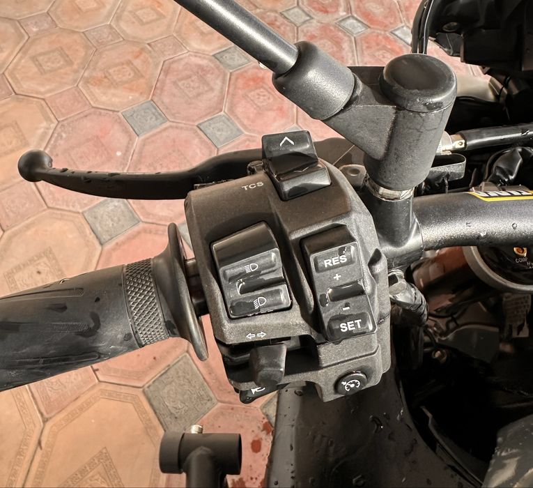 Yamaha MT10 1000kb sotiladi