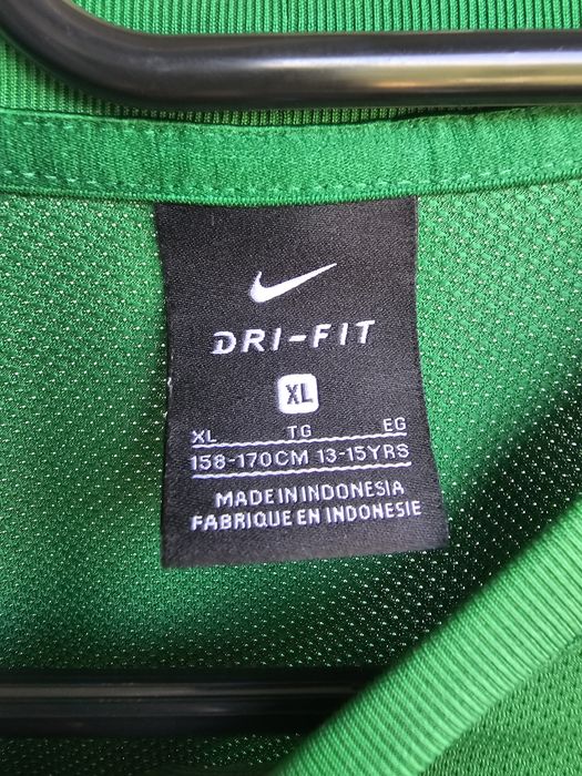Зелена спортна блуза Nike – оригинал, отлично състояние