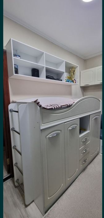 Продам кровать со шкафами