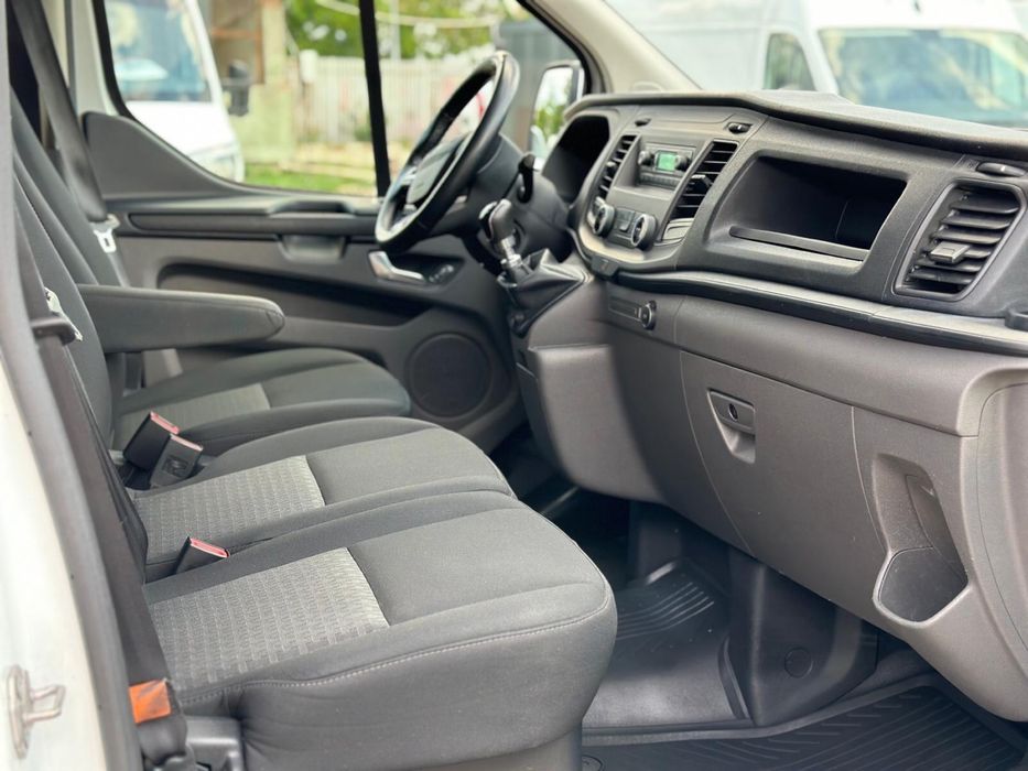 Ford transit custom 2019/tva deductibil/posibilitate finantare leasing