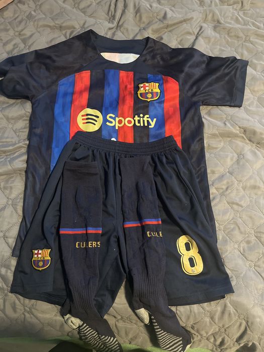 Комплект на Barcelona Pedri!