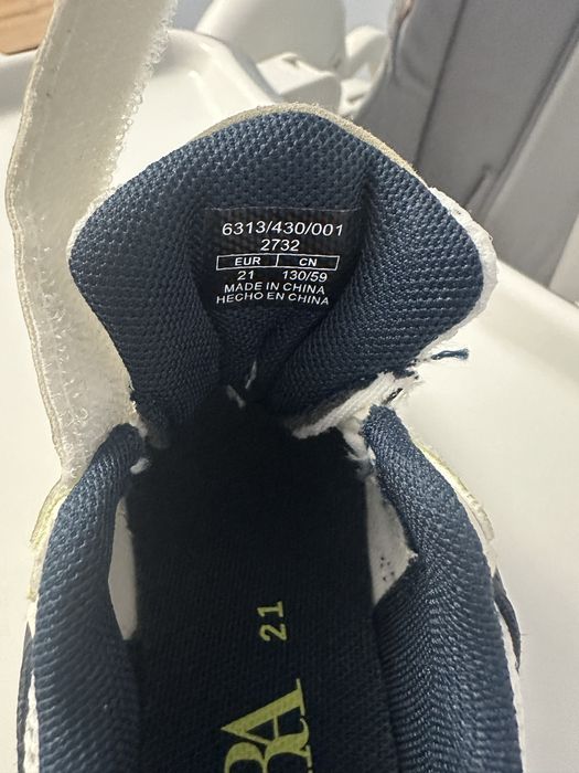 Продам Кроссовки ZARA