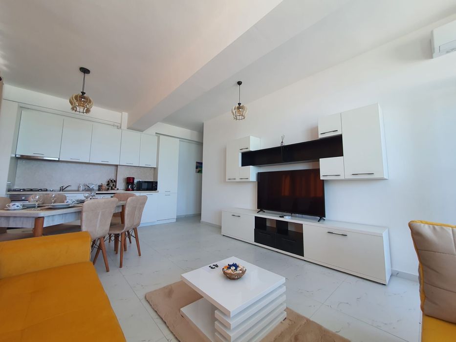 Mamaia - Apartament de inchiriat! Vedere frontală la mare! Prima linie!