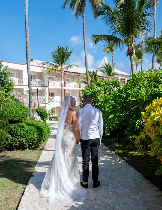 vand rochie de mireasa alb ivory crem bej + voal