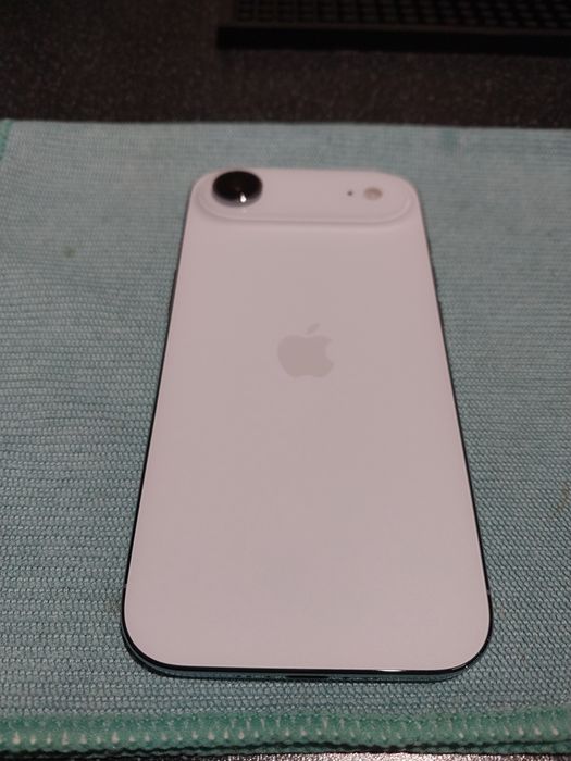 iPhone Air (256 GB)