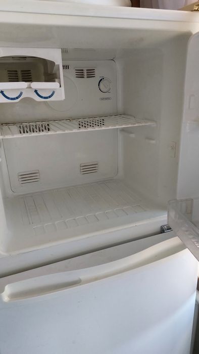 Холодильник б/у на запчасти