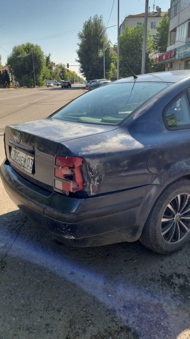 Продаю машину Volkswagen 1996