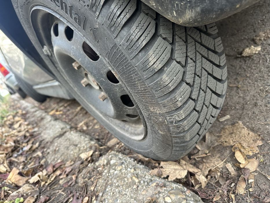 Opel Corsa 1.4 Benzina Automata 2003 Negru 4 usi