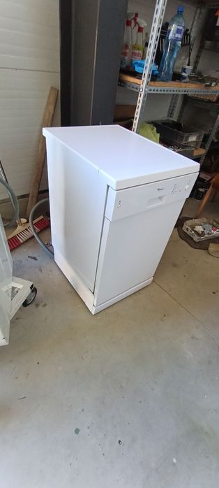 Съдомиялна whirlpool