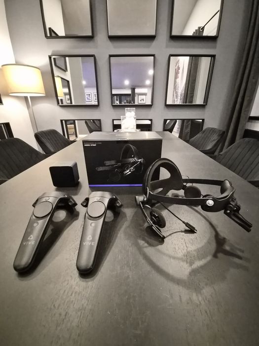 Casca VR MeganeX Superlight 8K  plus accesorii