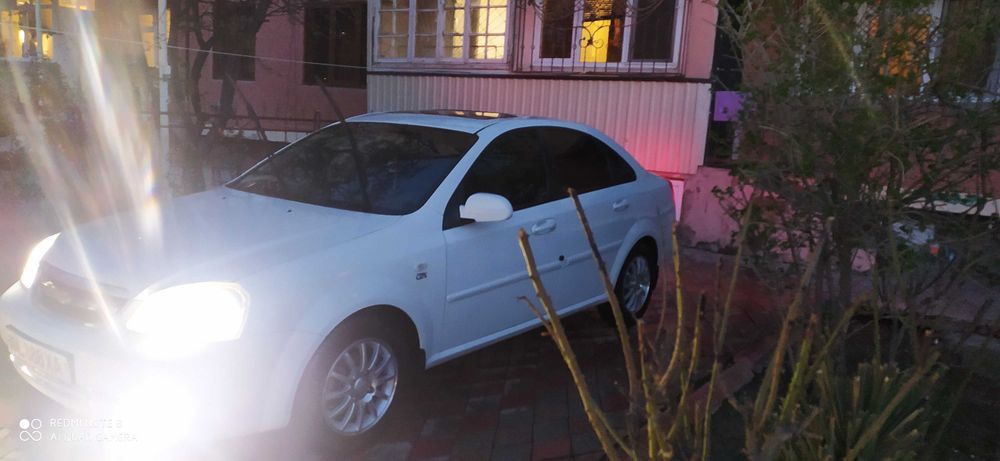 Chevrolet Lacetti 1.8 Автомат