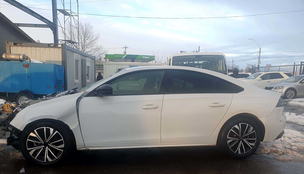 Peugeot 508 1.5 BLUEHDI 130 ALLURE PACK 2021, cutie automata - avariat