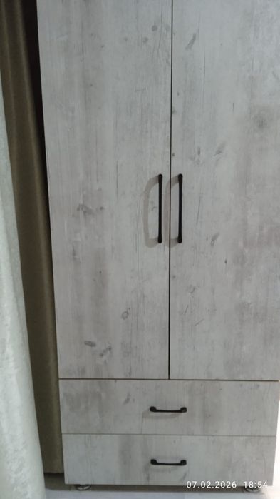 Продам шкаф и комод