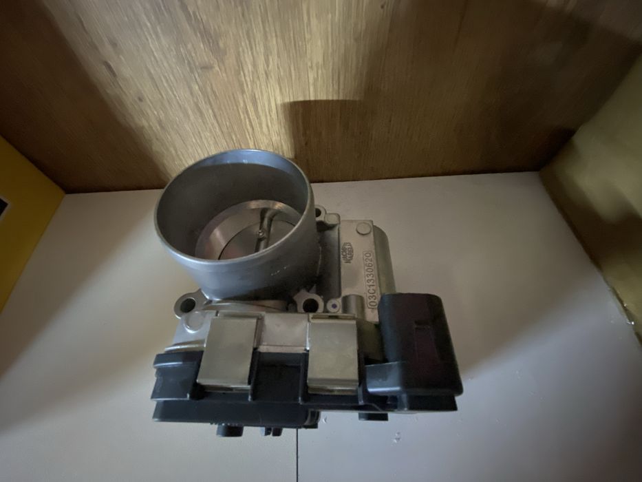 Дроссельная заслонка