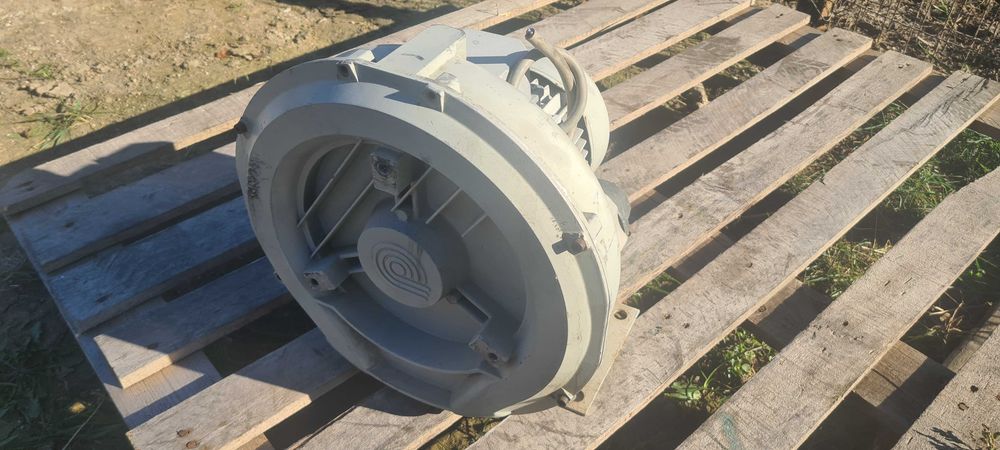 Suflantă canal lateral / Pompă vacuum ESAM Flux Jet 80 (1.1 kW, Trifazic)
