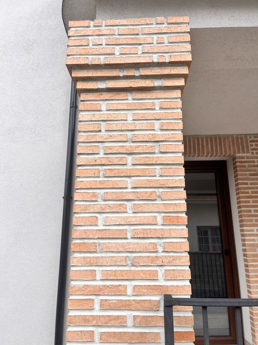 Caramida Aparenta Spania