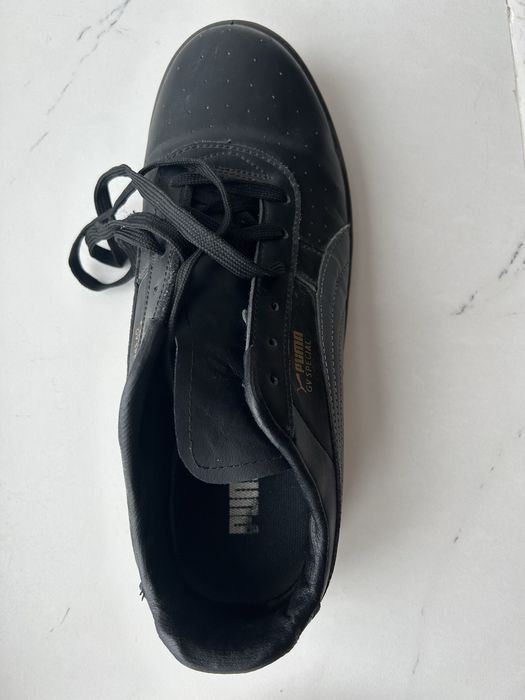 Кроссовки  45 размер