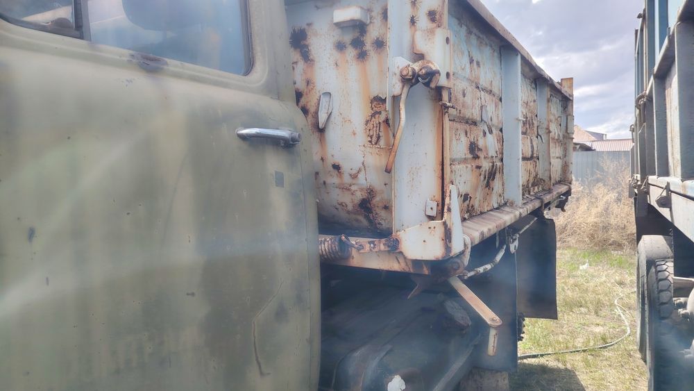 Продам кузов зил.