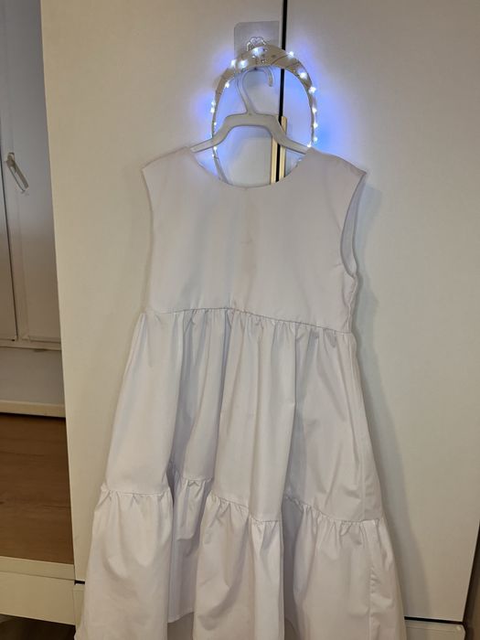 Нарядные платья на праздник