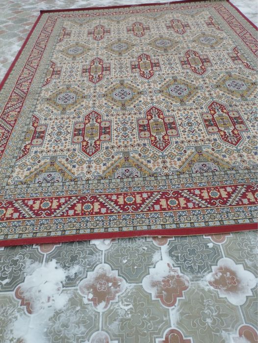 продаются ковры в отличном состоянии