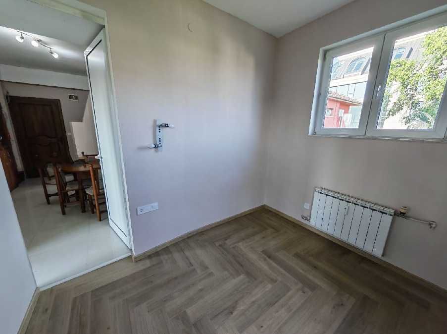Дава се под наем Тристаен апартамент в София, Хиподрума - 80 кв.м за 598.23 € - Снимка #7