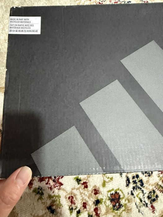 Adidas кроссовки