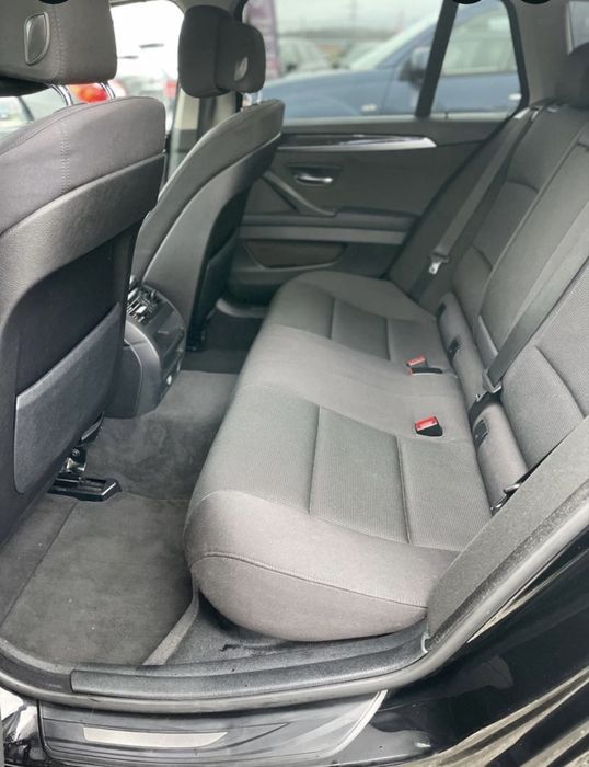 BMW 5 Series 2011 — imagine 4
