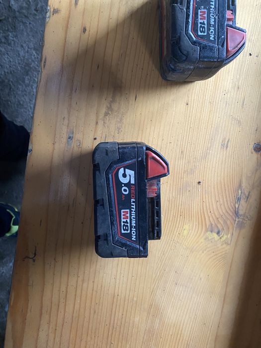 Импакт 18М и Батерии Milwaukee 18M 5Am