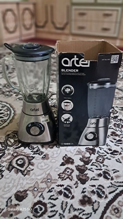 Блендер Артел 1200 vt.