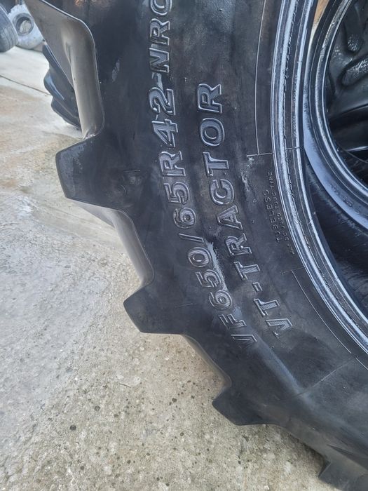 Cauciuc tractor Bridgestone 650/65 R42