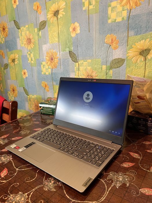 Ноутбук Lenovo ideapad 3
