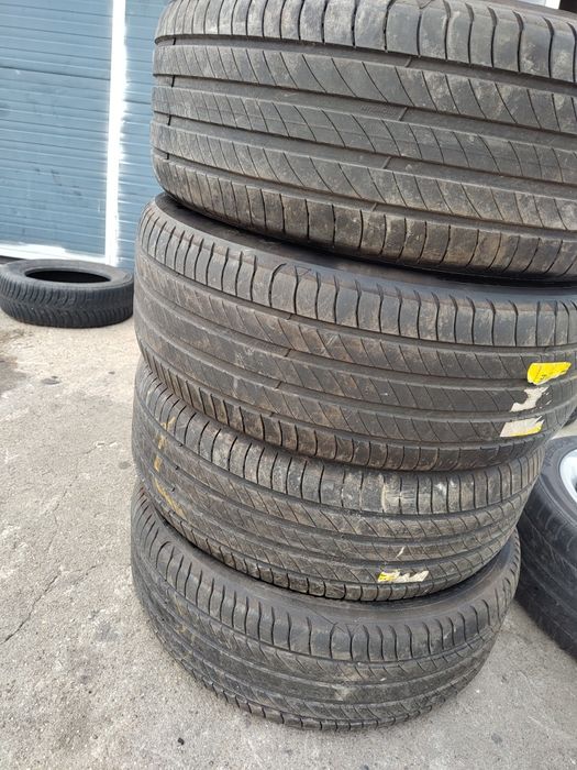 225 55 18 Michelin