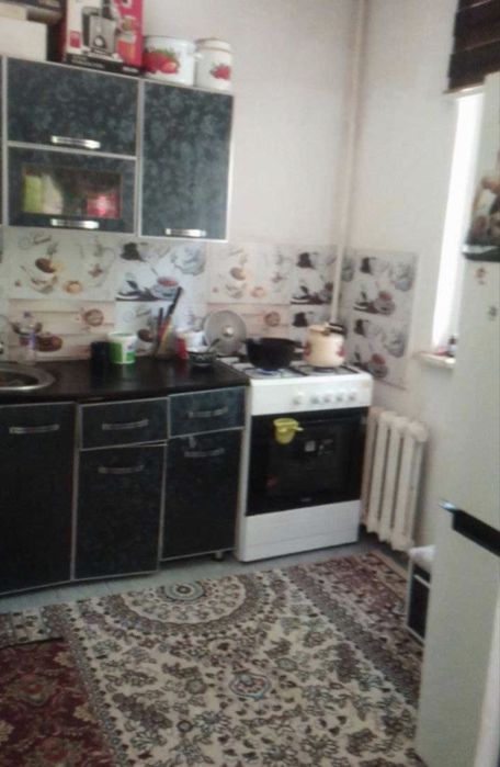 Ялангач  2/2/4  балкон 1.5*3.   (Надира 111942)