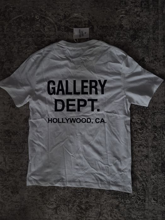 Tricou gallery dept
