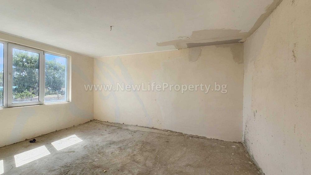 Продава се Къща в с. Дюлево, Област Бургас - 70 кв.м за 786 €/кв.м - Снимка #6