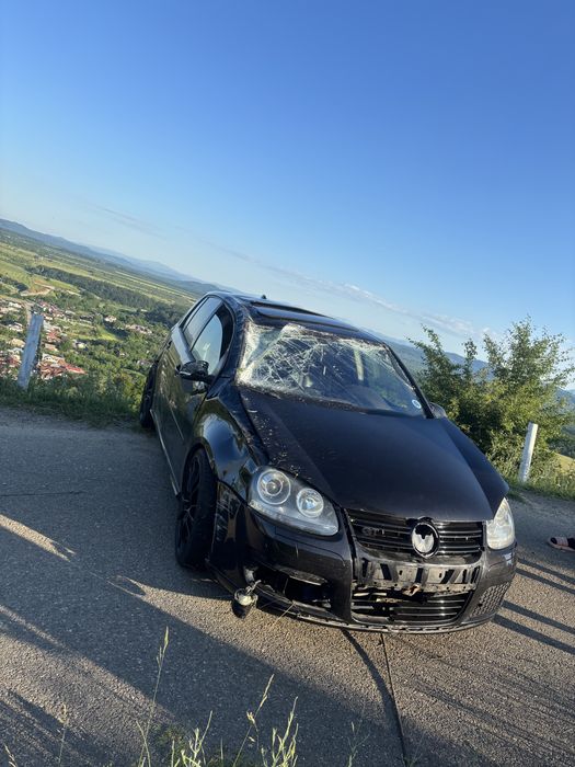 Golf 5 GT 2.0 bmn 230cp (avariat)