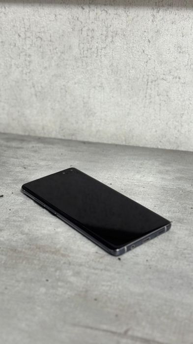 Самсунг с10  5G индрайвер