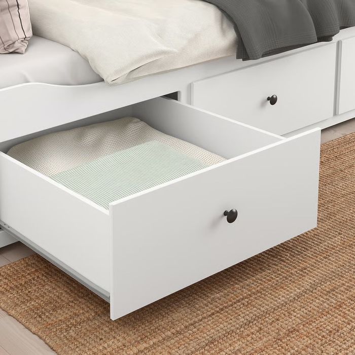 Pat Ikea Divan extensibil alb cu 2 saltele incluse