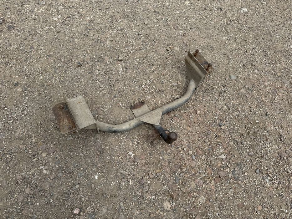 Фаркоп Ваз  2110